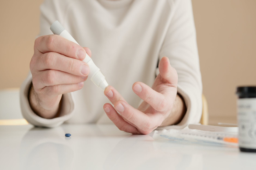 Customer sub-segmentation for insulin delivery devices